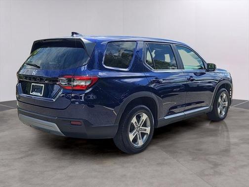 2023 Honda Pilot AWD EX-L 7 Passenger