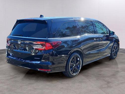 2024 Honda Odyssey Sport