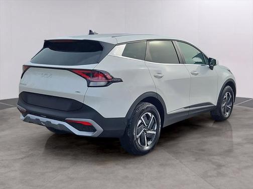 2024 Kia Sportage Hybrid LX
