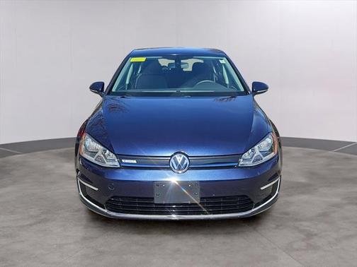 2016 Volkswagen e-Golf SE