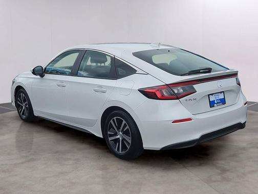 Platinum White Pearl 2023 Honda Civic LX