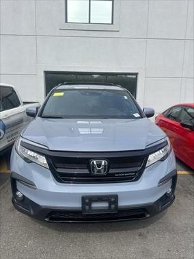 2022 Honda Pilot AWD Black Edition