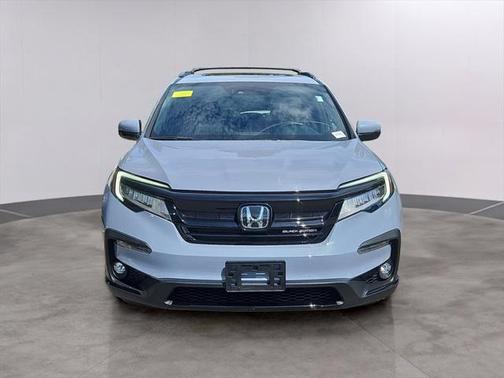2022 Honda Pilot AWD Black Edition