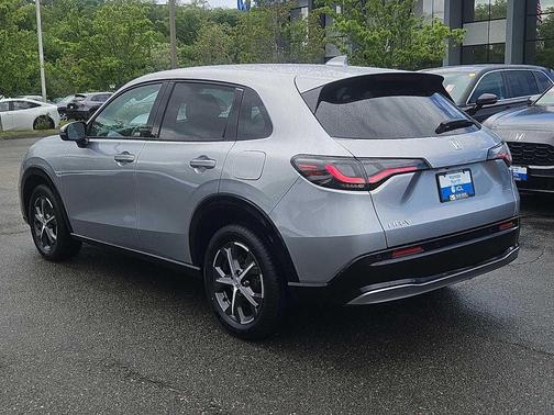 Lunar Silver Metallic 2024 Honda HR-V EX-L