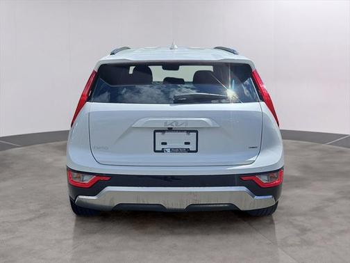 2023 Kia Niro Touring