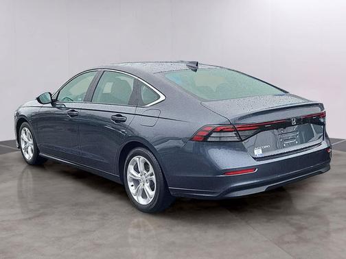 2025 Honda Accord LX 1.5T