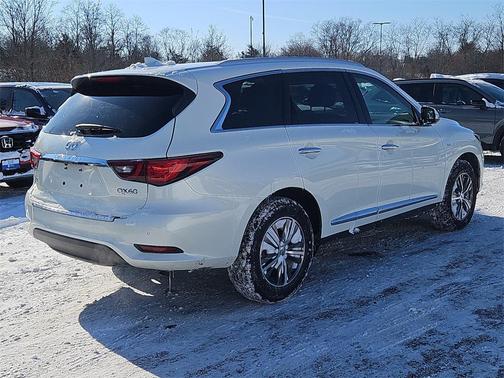 2020 INFINITI QX60 Luxe