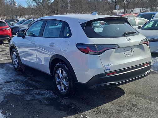 2025 Honda HR-V LX