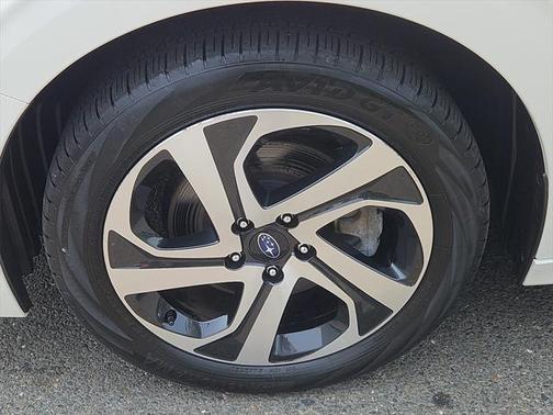 2022 Subaru Legacy Limited