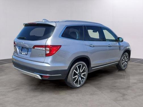 2022 Honda Pilot AWD Elite