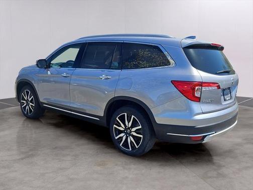 2022 Honda Pilot AWD Elite