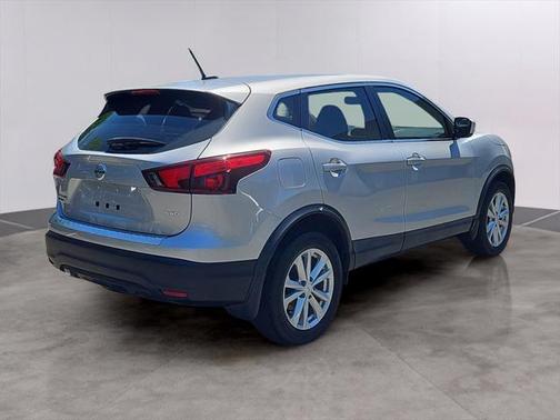2018 Nissan Rogue Sport S