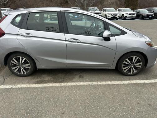 Lunar Silver Metallic 2017 Honda Fit EX