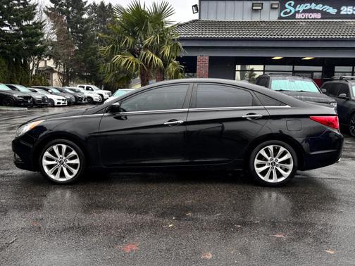 2011 Hyundai SONATA SE
