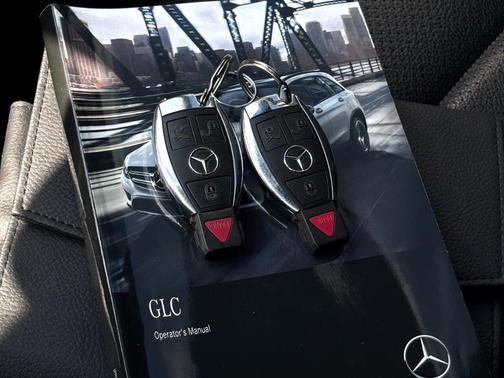 2019 Mercedes-Benz GLC 300 Base 4MATIC