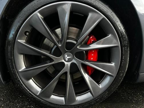 2018 Tesla Model S P100D