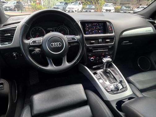 2017 Audi Q5 2.0T Premium Plus