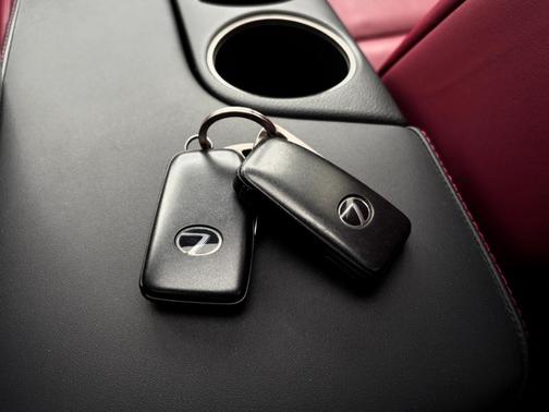 2016 Lexus IS 350 Base