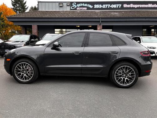 2018 Porsche Macan S