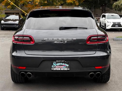 2018 Porsche Macan S