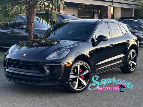 2022 Porsche Macan S