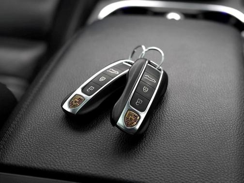 2021 Porsche Cayenne Base