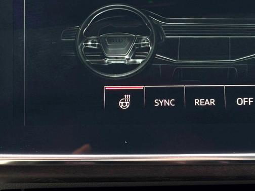 2020 Audi Q7 55 Premium Plus