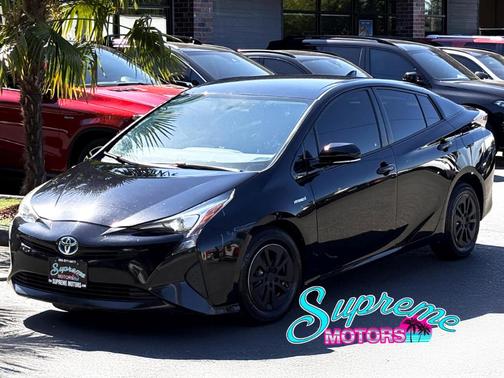 2016 Toyota Prius Three Touring