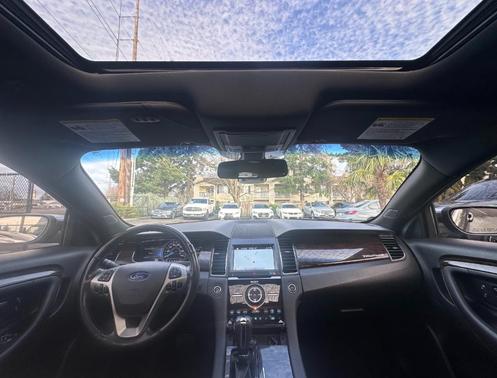 2016 Ford Taurus Limited