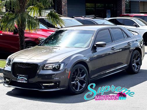 2021 Chrysler 300 S