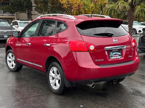 2011 Nissan Rogue SV