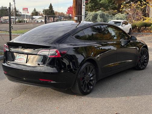 2022 Tesla Model 3 Performance