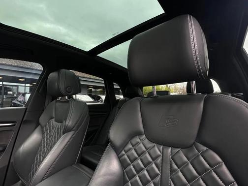 2020 Audi SQ5 3.0T Premium Plus