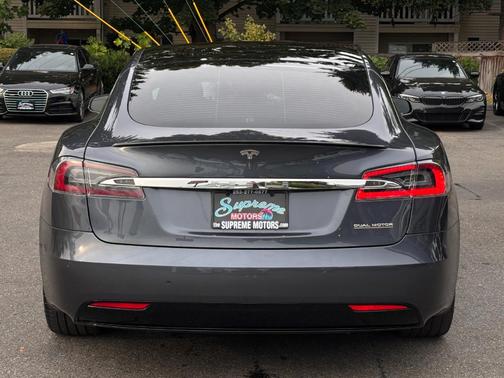 2020 Tesla Model S Performance