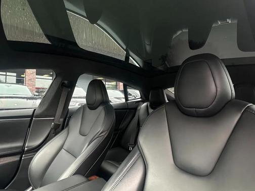2020 Tesla Model S Long Range Plus