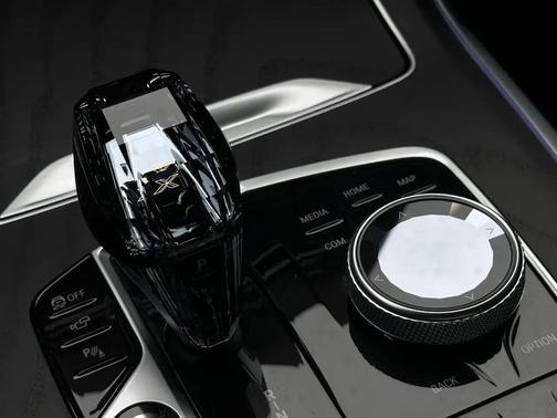 Black 2022 BMW X7 xDrive40i