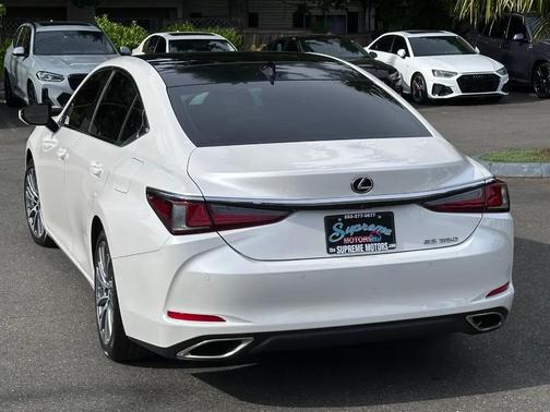 White 2019 Lexus ES 350 Base