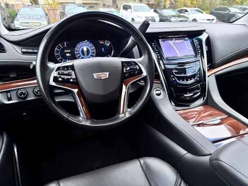 2019 Cadillac Escalade Premium Luxury