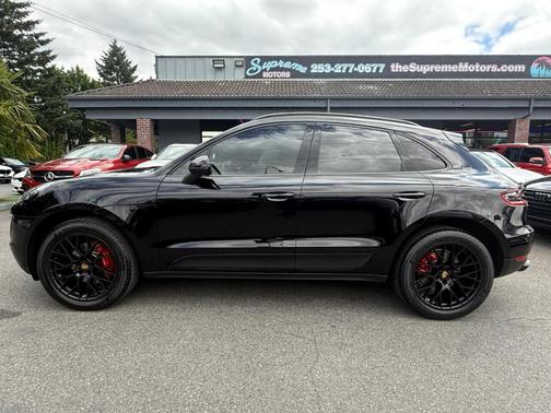 2018 Porsche Macan Sport Edition