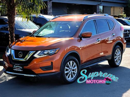 2018 Nissan Rogue SV