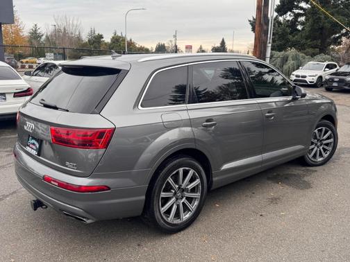 2017 Audi Q7 3.0T Premium