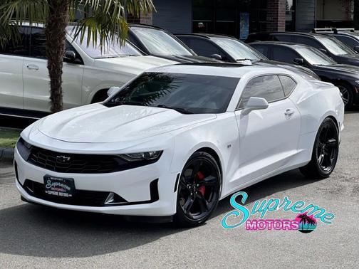 Summit White 2021 Chevrolet Camaro 3LT