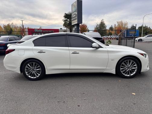 2019 INFINITI Q50 3.0t LUXE