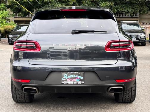 2018 Porsche Macan 