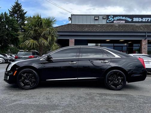 Black 2016 Cadillac XTS Luxury