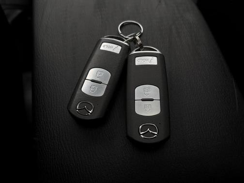 2016 Mazda Mazda3 i Touring