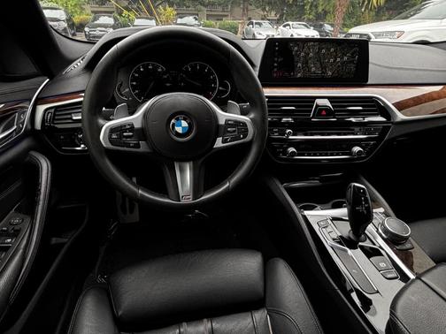 2018 BMW 540 i