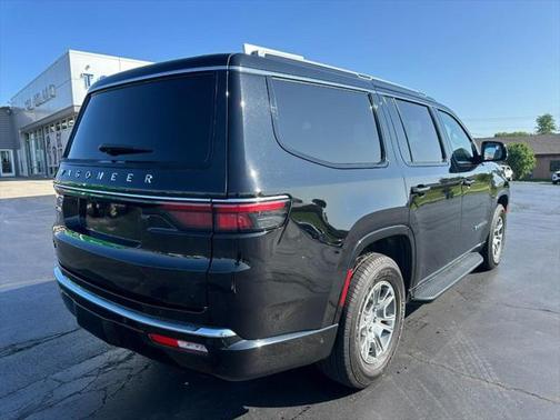 2023 Jeep Wagoneer Series I 4x4