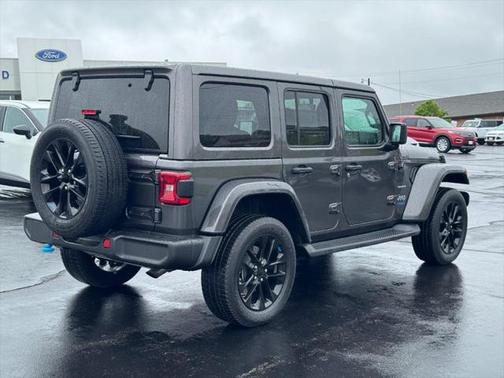2022 Jeep Wrangler Unlimited 4xe Sahara