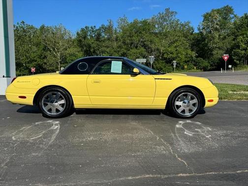 2002 Ford Thunderbird Deluxe